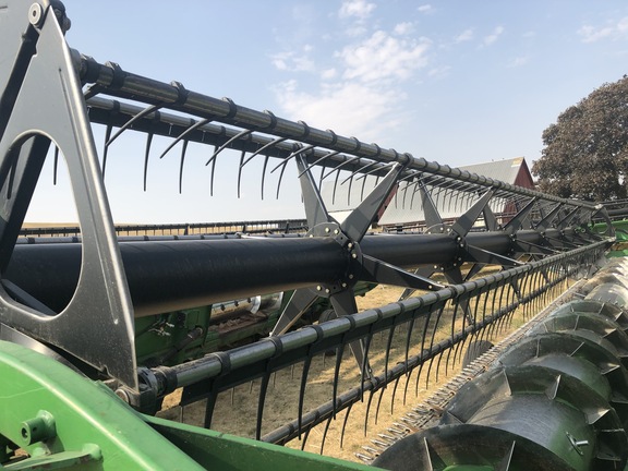 John Deere 930R