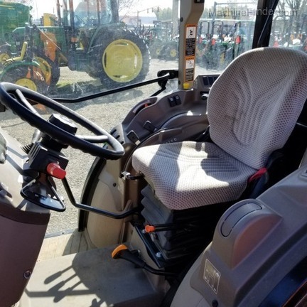 2018 John Deere 5100GN