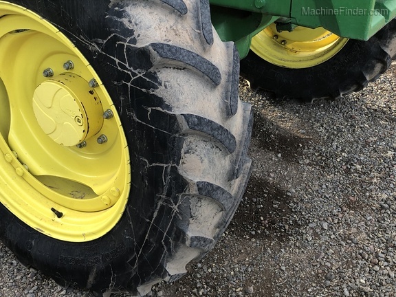 2017 John Deere 6130R