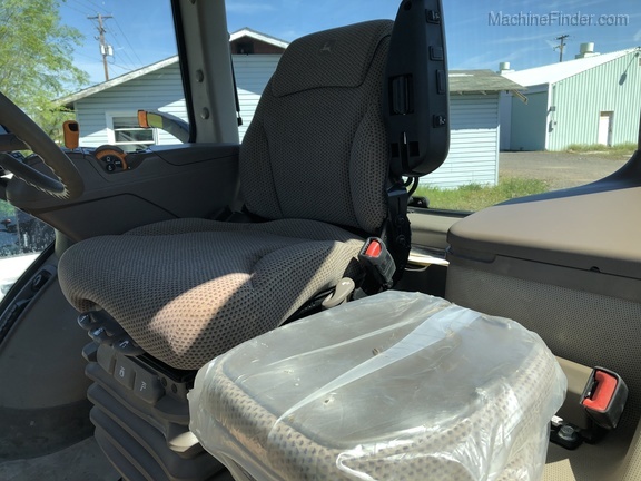 2018 John Deere 7230R