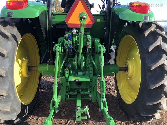 2018 John Deere 6130M