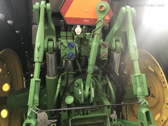 2016 John Deere 6155M