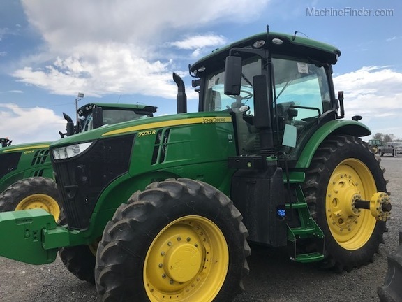 2018 John Deere 7270R