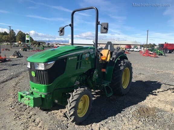 2017 John Deere 5090GV