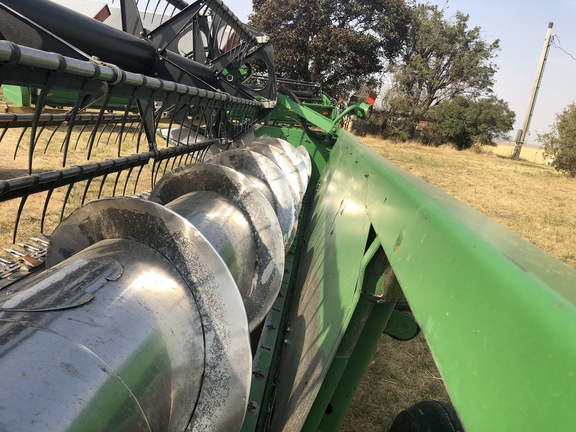 John Deere 930R