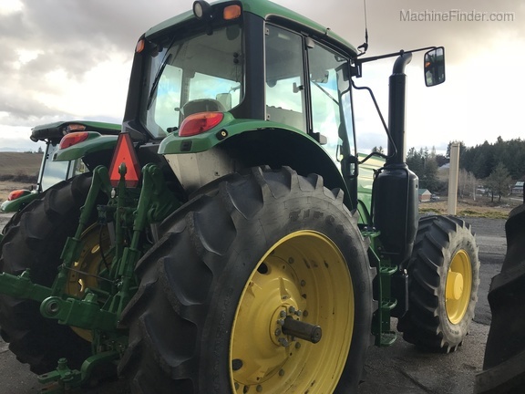 2016 John Deere 6155M
