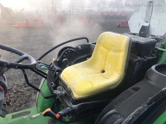 2018 John Deere 5075GL