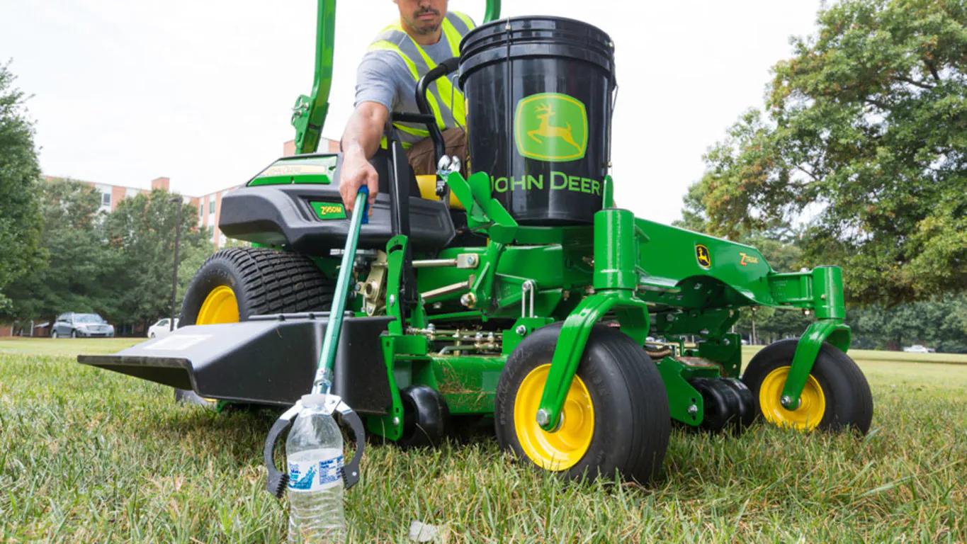 John Deere Z950M