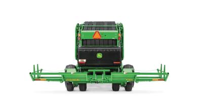Plus2™ Round Bale Accumulators Equipment Image