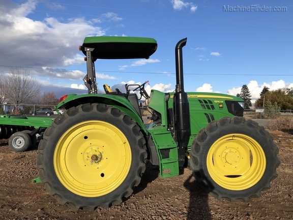 2018 John Deere 6130M