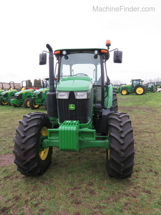 2019 John Deere 6135E