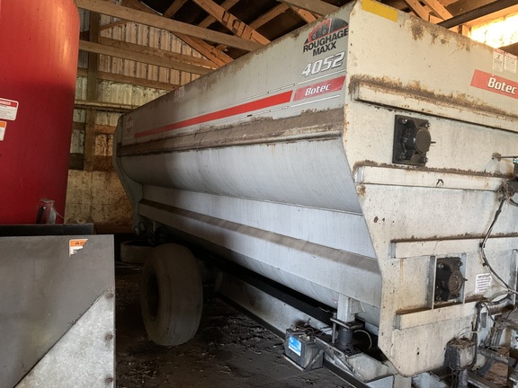 Kuhn 4052