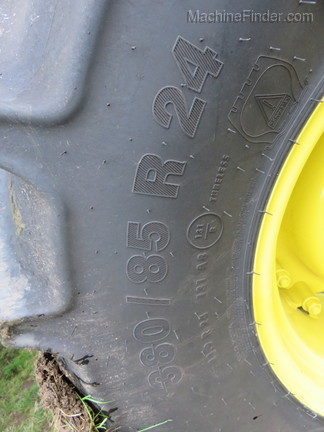 2019 John Deere 6135E