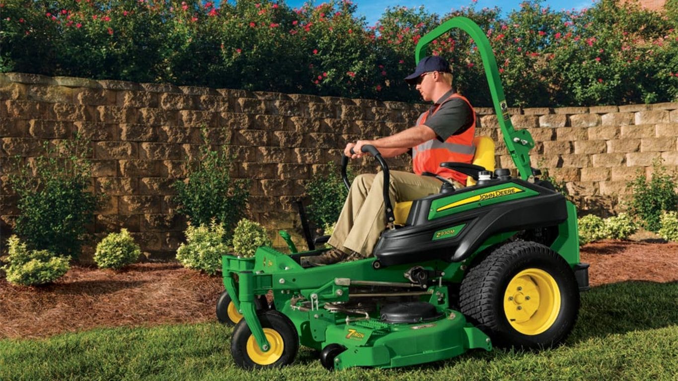 John Deere Z930M