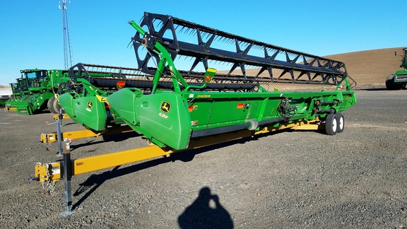 2012 John Deere 635F