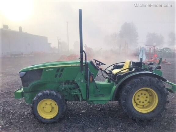 2018 John Deere 5075GL