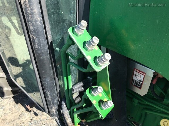 2017 John Deere 5090GV