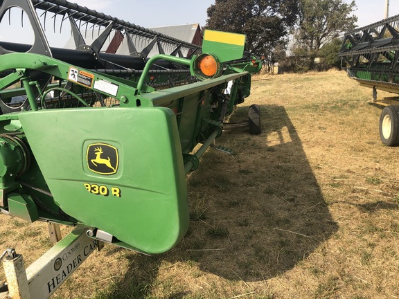John Deere 930R