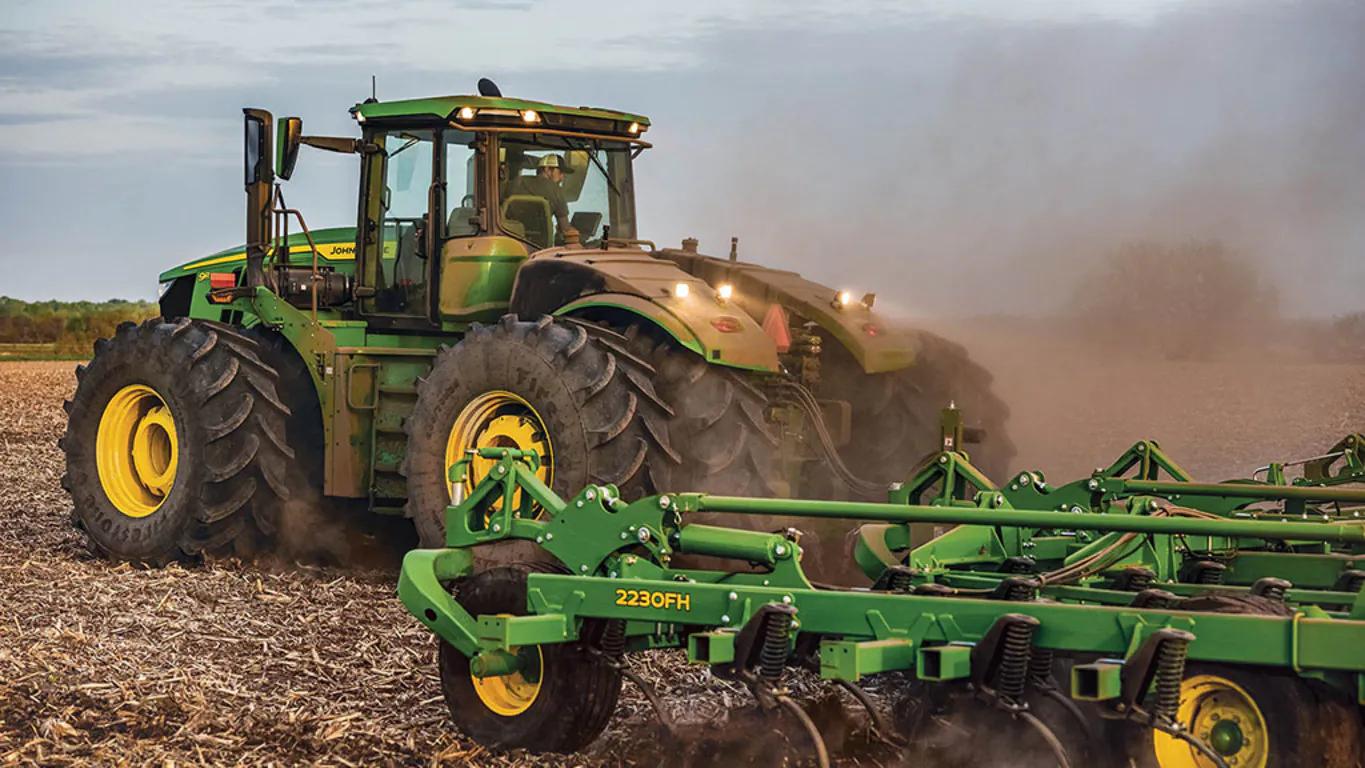 John Deere 9R 590