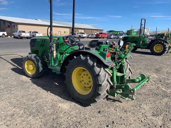 2018 John Deere 5075GL