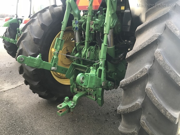 2016 John Deere 6155M