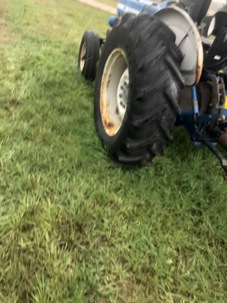 Ford 2910