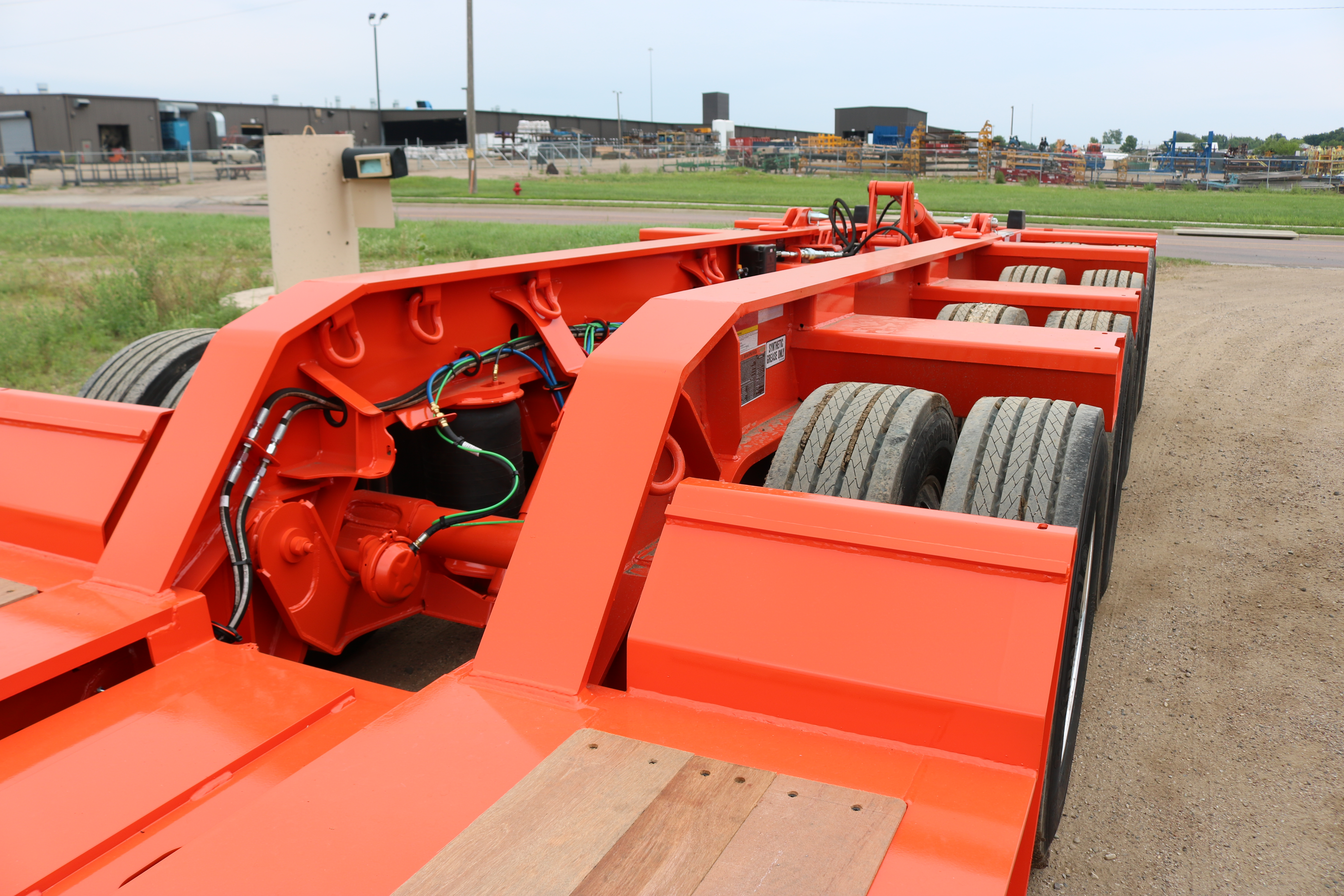 TrailKing TKHDG Hydraulic Detachable Gooseneck