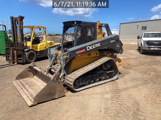 2017 John Deere 331G