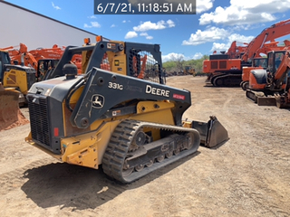 2017 John Deere 331G