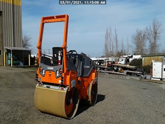 2020 Hamm HD13IV