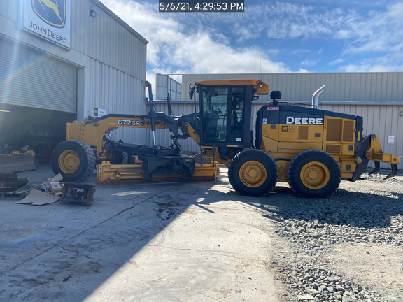 2018 John Deere 672GP