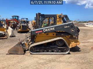 2017 John Deere 331G