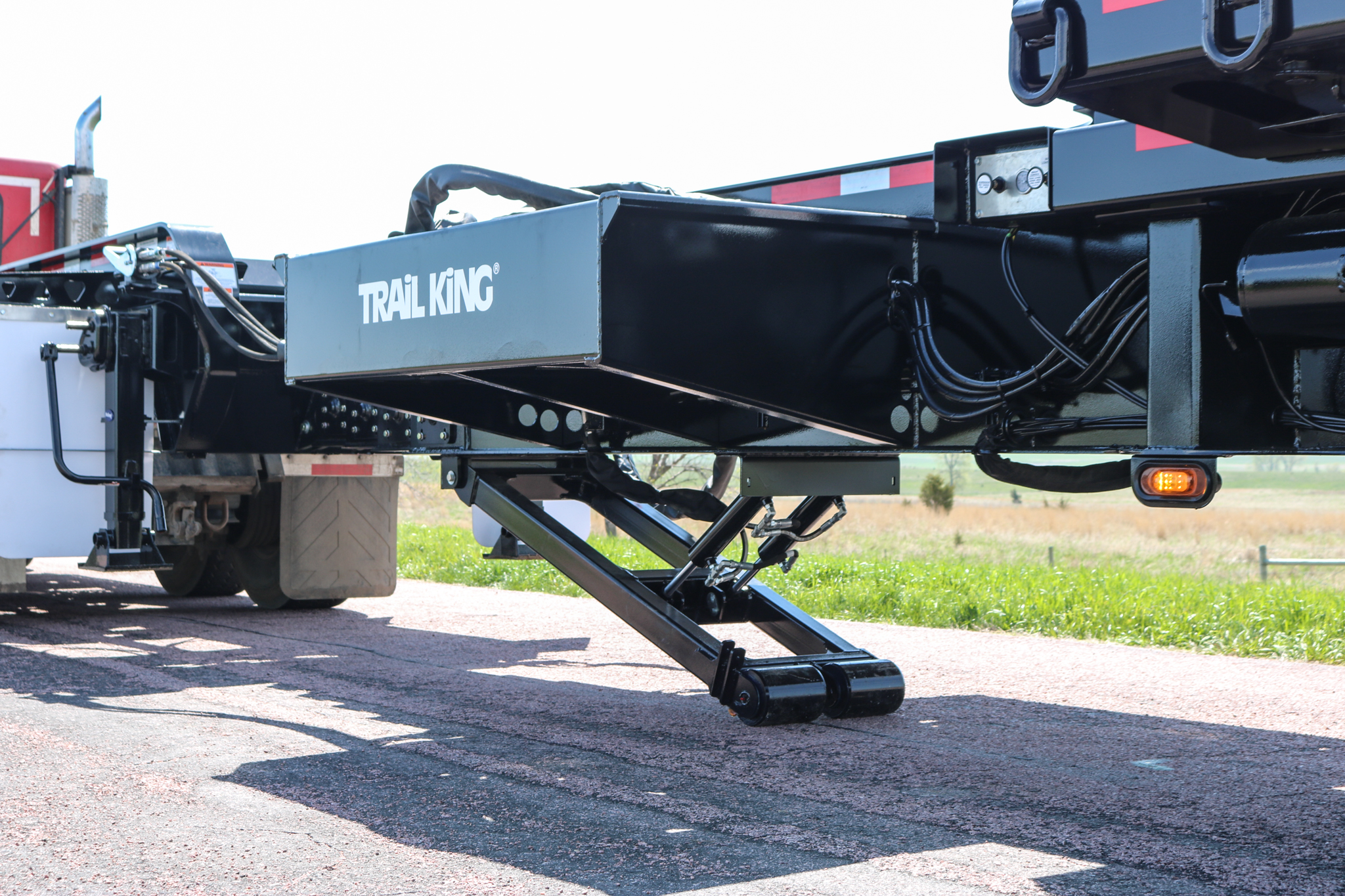 TrailKing TKEFX Blade Hauler