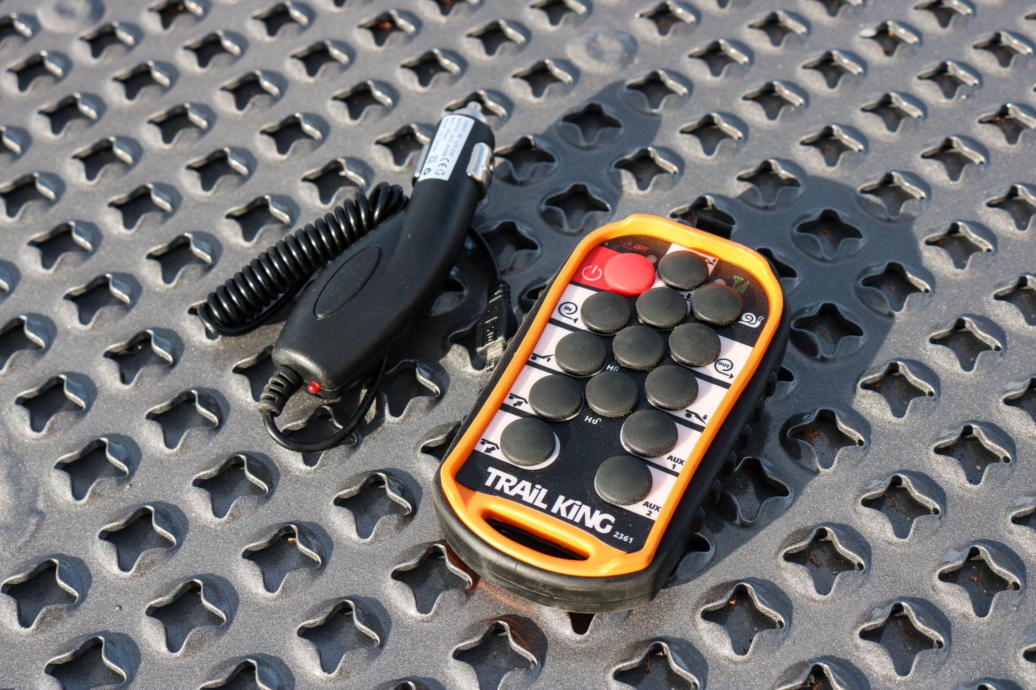 TrailKing TKHT Hydraulic Tail