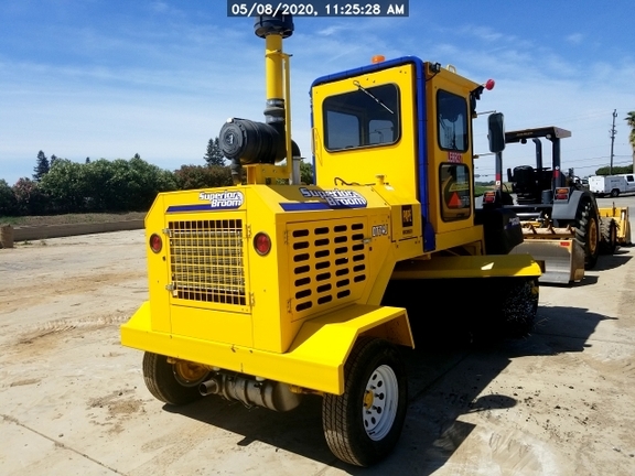 2017 Superior Broom DT74J