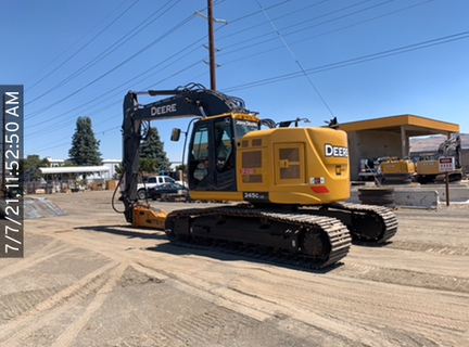2019 John Deere 245G