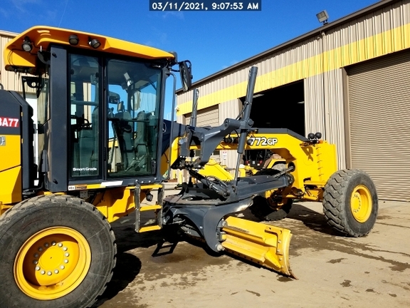 2020 John Deere 772GP