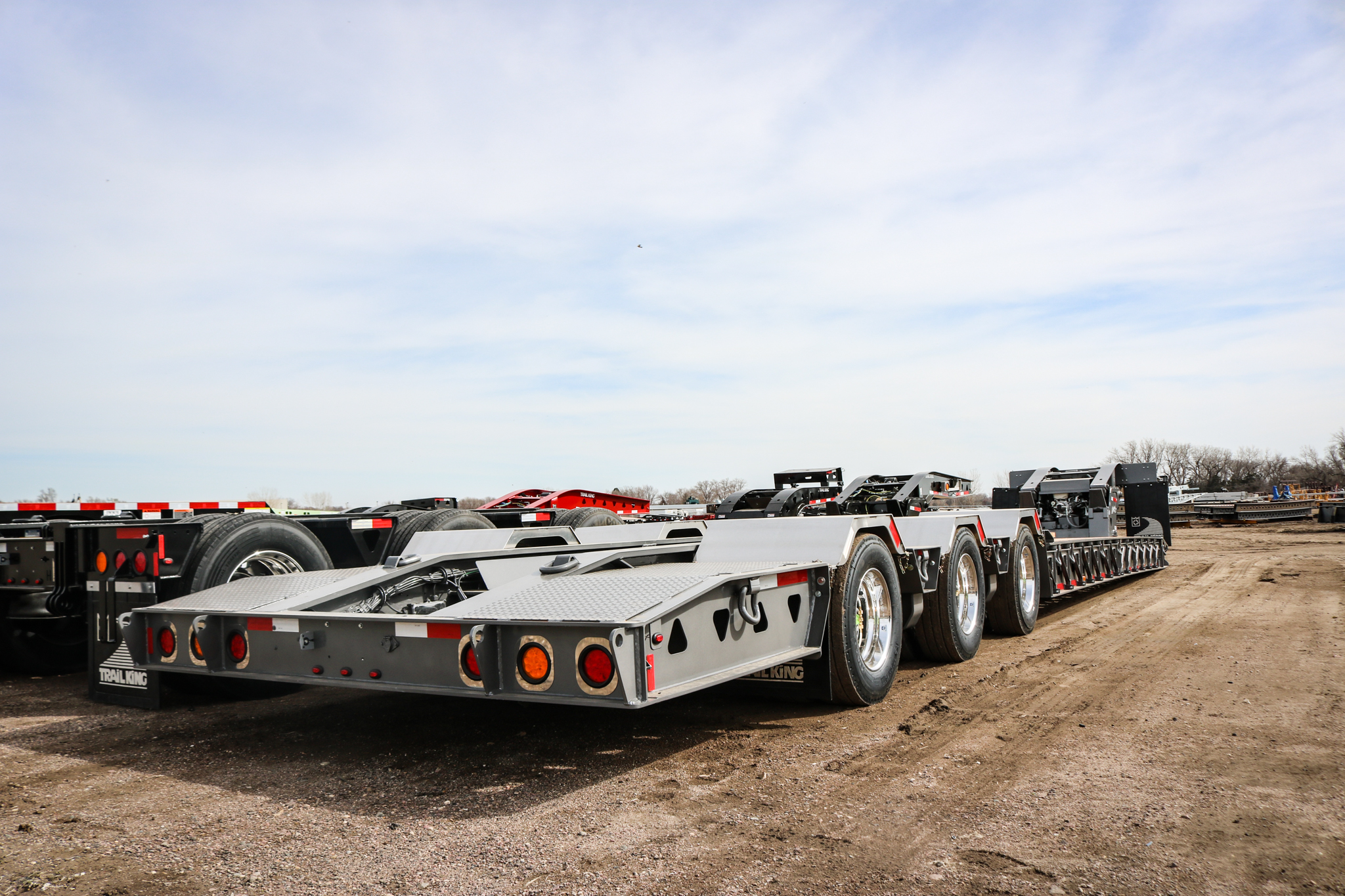 TrailKing TKHDG Hydraulic Detachable Gooseneck