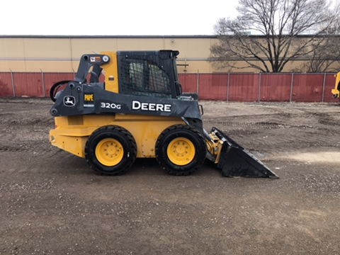 2019 John Deere 320G