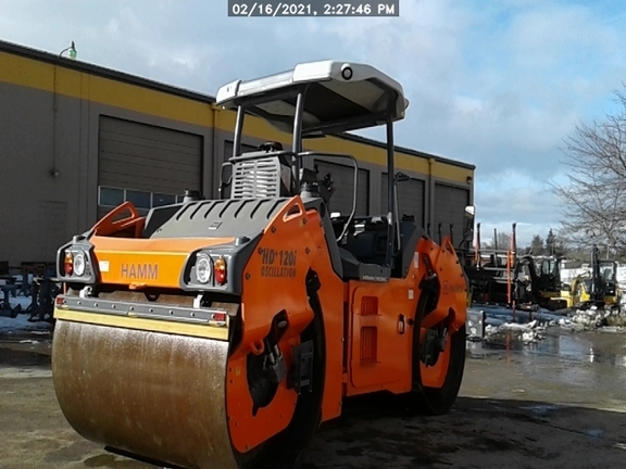 2019 Hamm HD120I