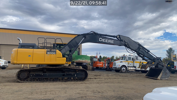 2019 John Deere 300GLC