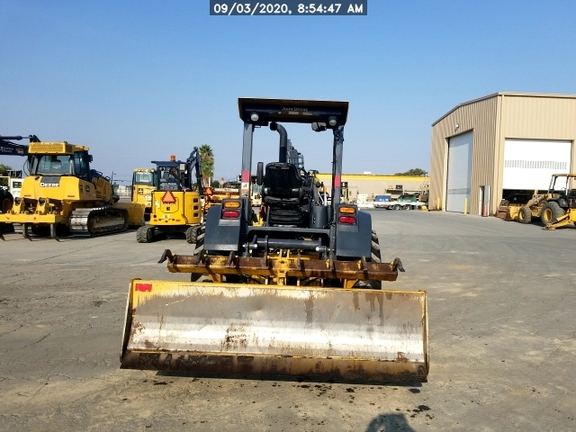 2019 John Deere 210L