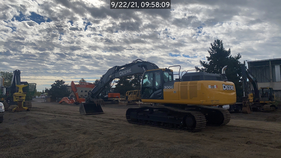 2019 John Deere 300GLC