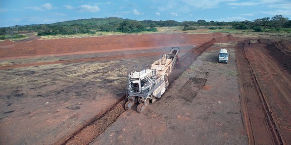 Wirtgen 2500&nbsp;SM