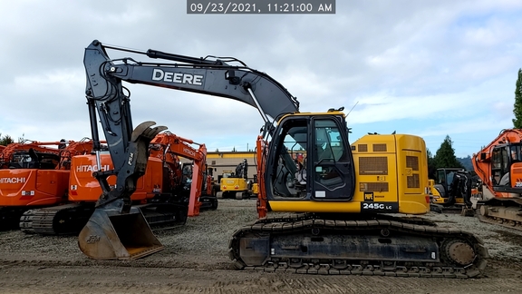 2019 John Deere 245G