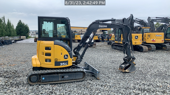 2021 John Deere 35G
