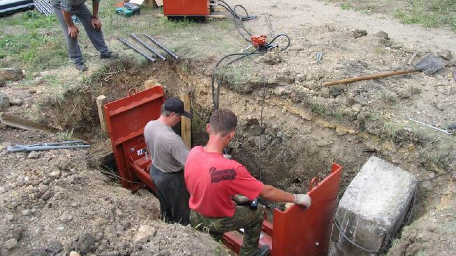 Ditch Witch P80 Rod Pushers