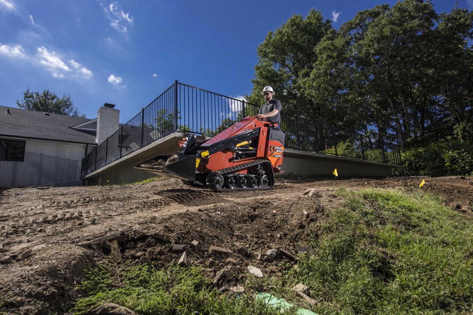 Ditch Witch SK1050 MINI SKID STEER
