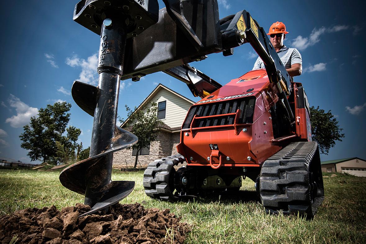 Ditch Witch SK752 Mini Skid Steer