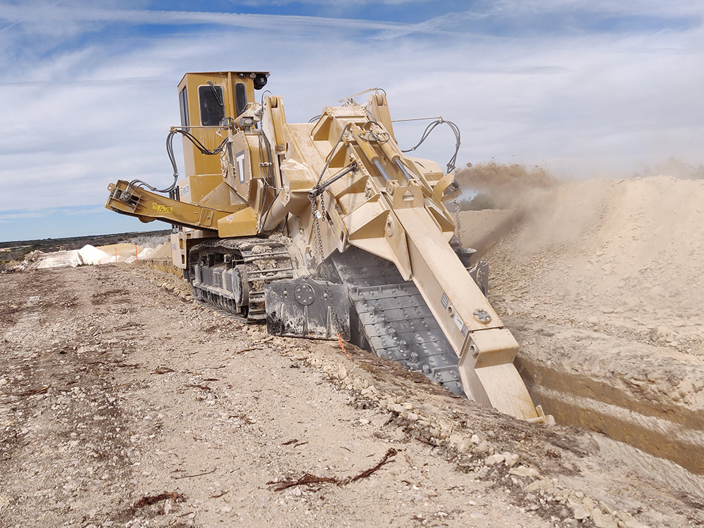Trencor T16
